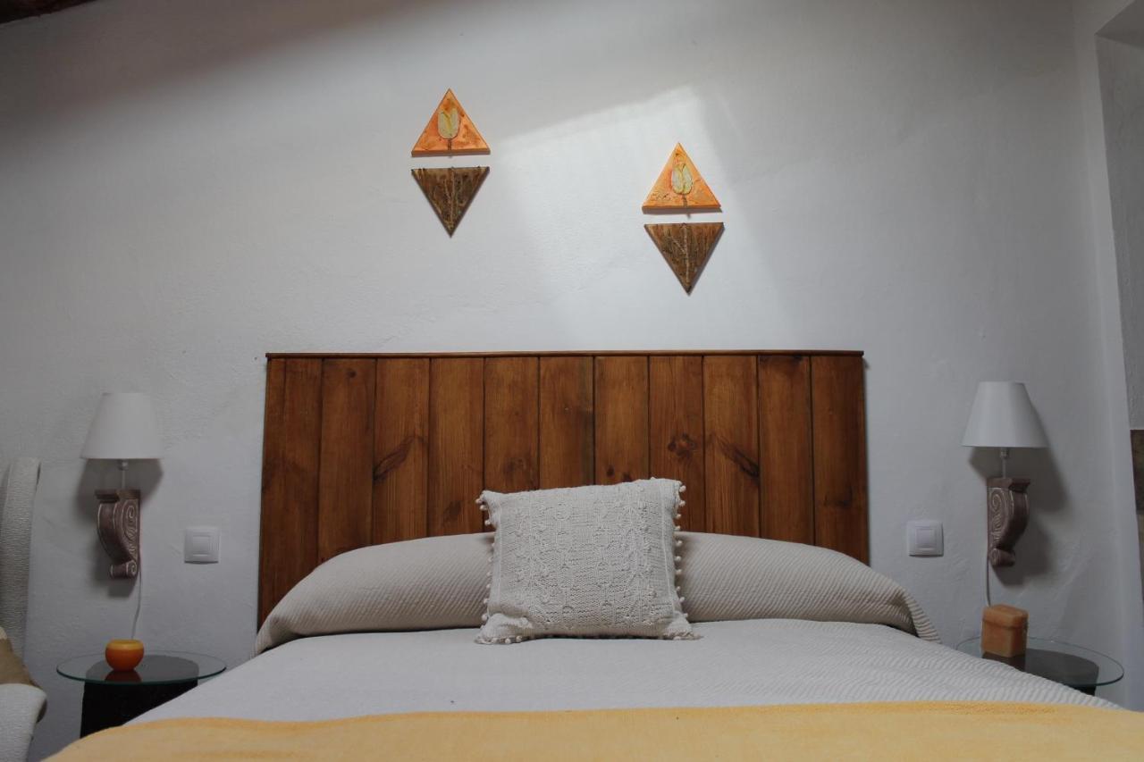 Casa Rural La Coscoja 梅里达 外观 照片