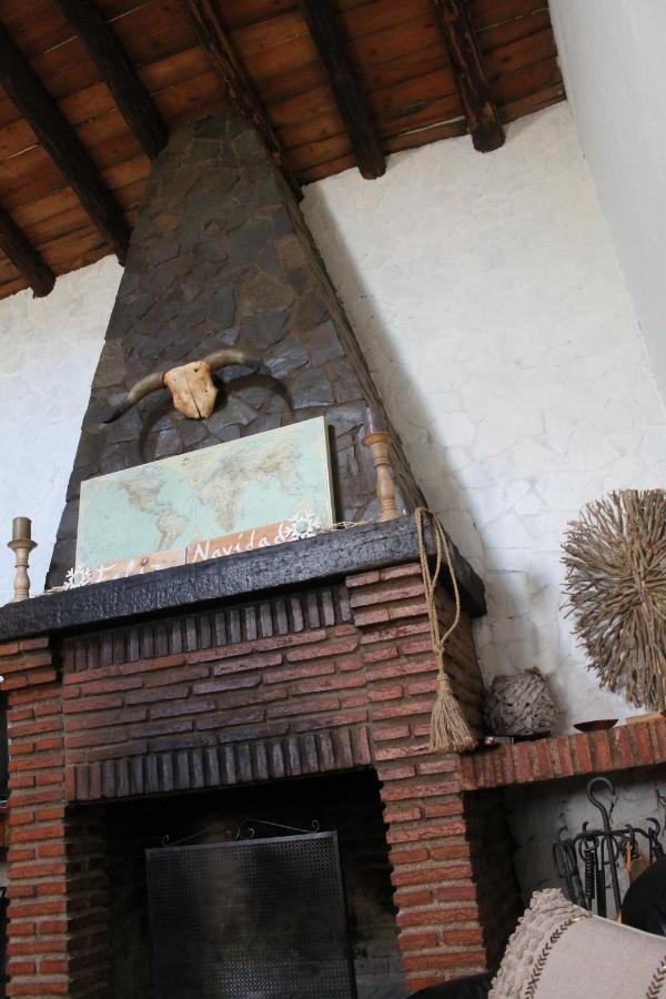 Casa Rural La Coscoja 梅里达 外观 照片