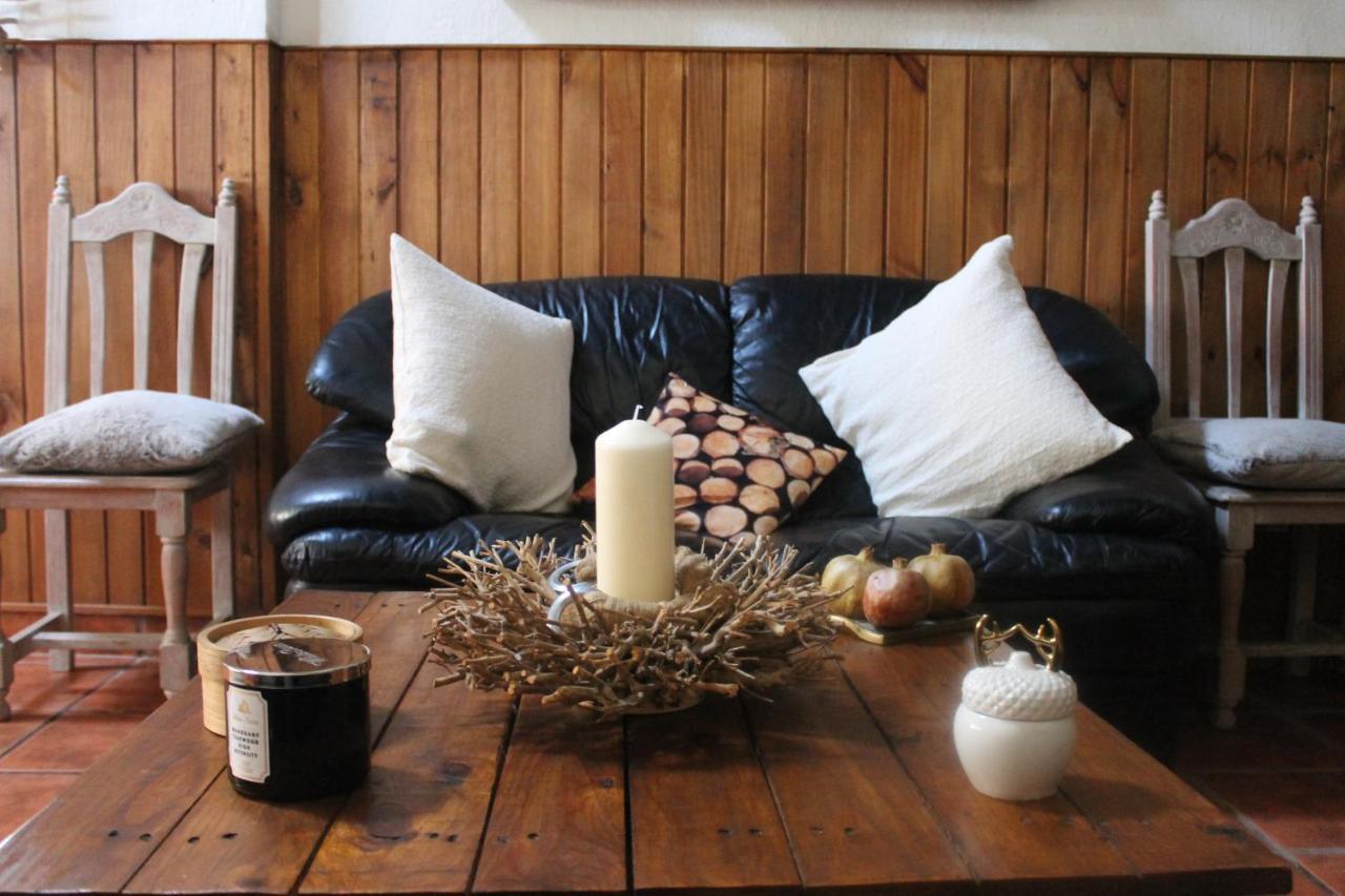 Casa Rural La Coscoja 梅里达 外观 照片