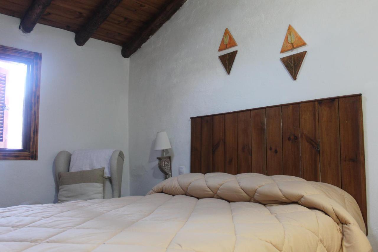 Casa Rural La Coscoja 梅里达 外观 照片